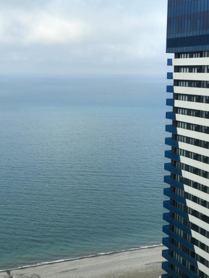 777 City Batumi Exteriör bild